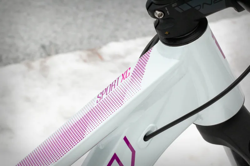 Superior XC 819 Mountain Bike White 8 Superior XC 819 Mountain Bike White - Image 6