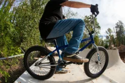 Mongoose Legion L60 BMX Bike Blue -Shimano Bike Store 1d707a7d32b9 M21 20U LegionL60 BLU LS25