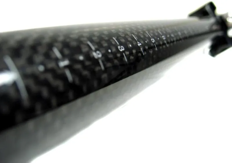 Outland Carbon Seatpost 31.6mm X 350mm Black 4 Outland Carbon Seatpost 31.6mm X 350mm Black - Image 2