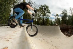 Mongoose Legion L60 BMX Bike Blue -Shimano Bike Store 8f28e72f7e8a M21 20U LegionL60 BLU LS27