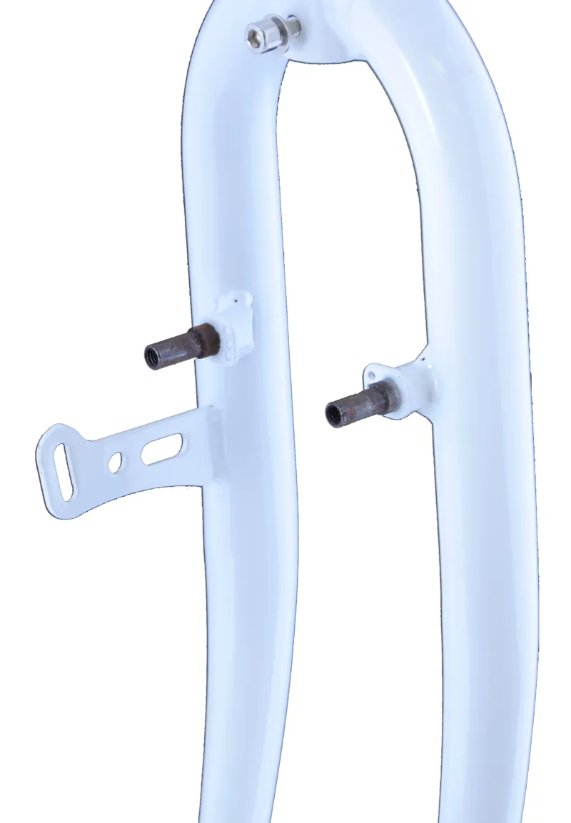 26 Inch Fork 1 1/8 Threaded White 3 26 Inch Fork 1 1/8 Threaded White