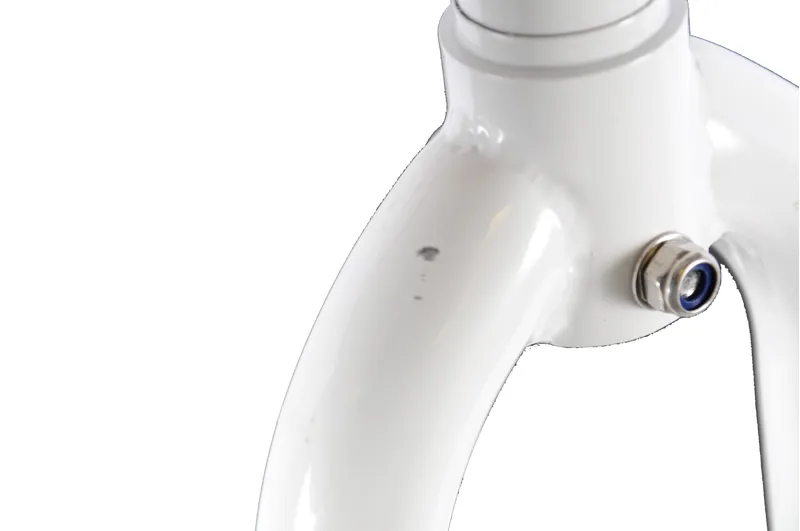 26 Inch Fork 1 1/8 Threaded White 4 26 Inch Fork 1 1/8 Threaded White - Image 2