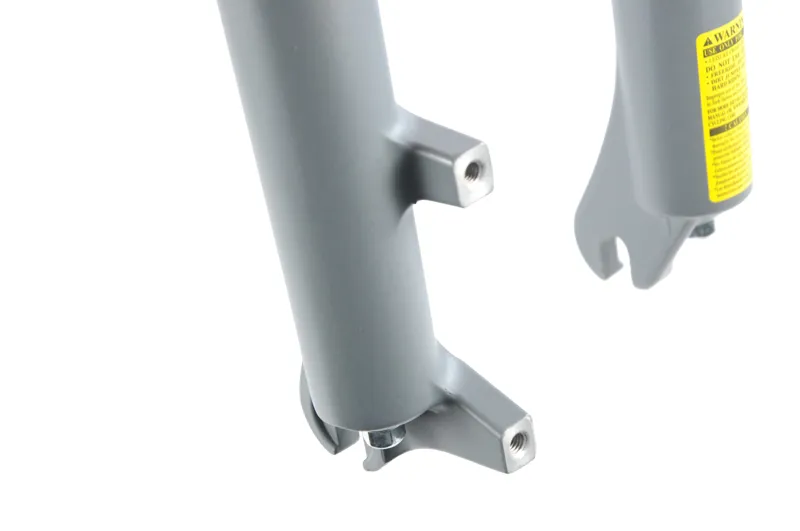 SR Suntour Lockout 26 Inch Forks 1 1/8 Grey 4 SR Suntour Lockout 26 Inch Forks 1 1/8 Grey - Image 2