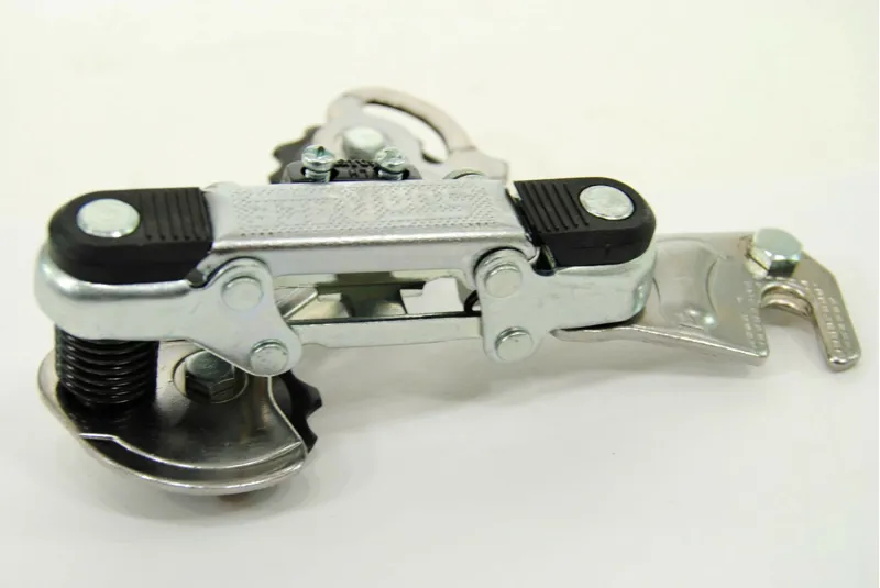 SunRace 5 Speed Rear Derailleur 4 SunRace 5 Speed Rear Derailleur - Image 2